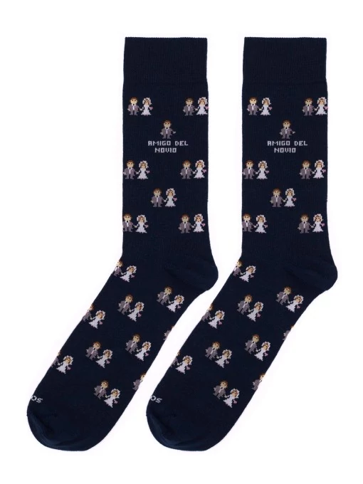 calcetines socksandco con diseño novios y detalle amigo del novio en color azul marino