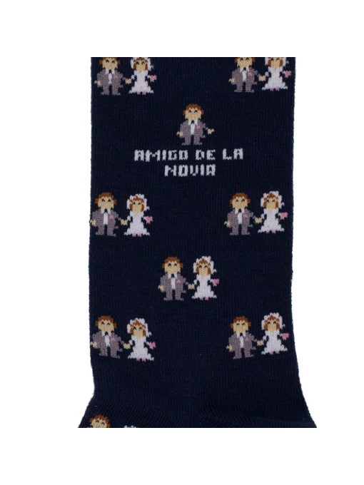 mitjons socksanc amb disseny nuvis i detall amic de la núvia en color blau marí